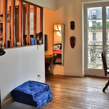 Chaleureux Studio Parisien Apartment